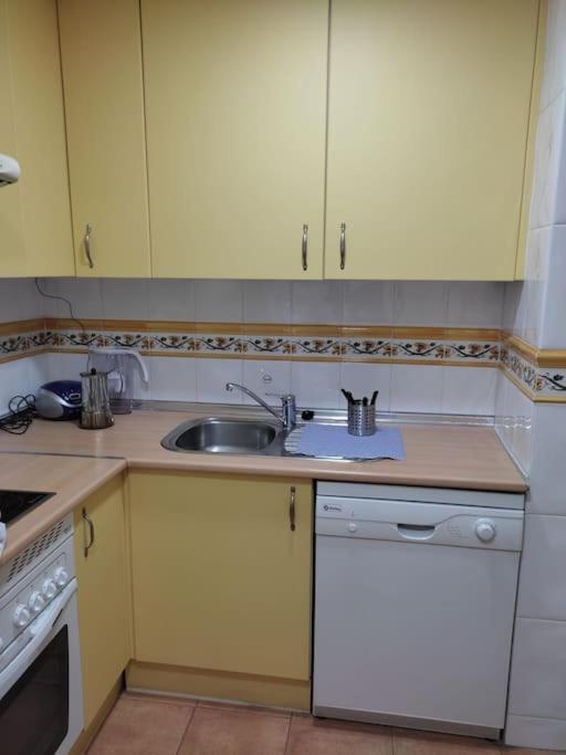 Renovado En El Centro De * Benalmádena