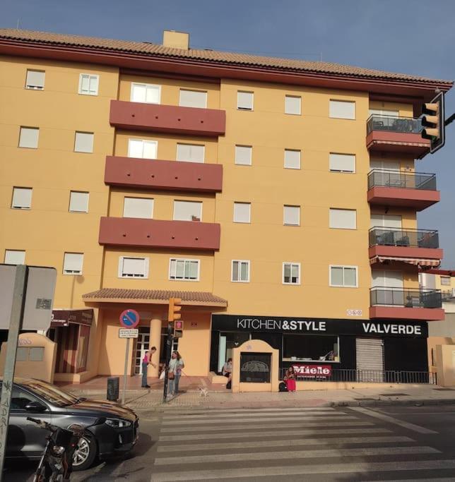 Apartament Renovado En El Centro De